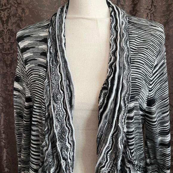 Nine West Cardigan Lightweight Black & White Knit Soft & Comfy Size XL NWOT - Picture 5 of 11